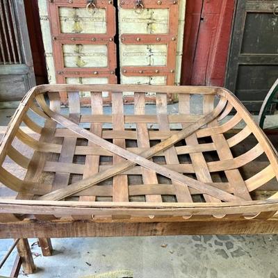 Sale Photo Thumbnail #176: Tobacco Basket