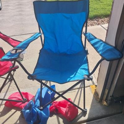 TWO FOLDING CAMPING CHAIRS WITH CARRY BAGS