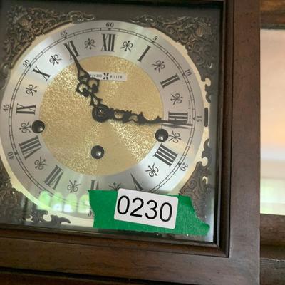 Howard Miller Mantle Clock