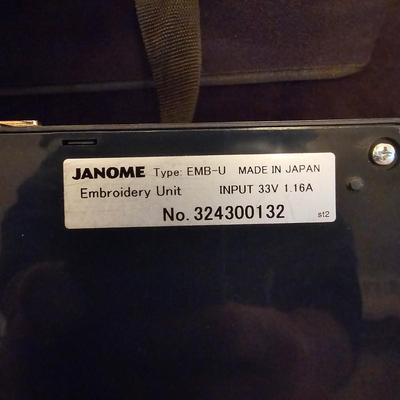 Janome Horizon Memory Craft 15000 Embroidery Attachment & Hoops (BGB-JS)