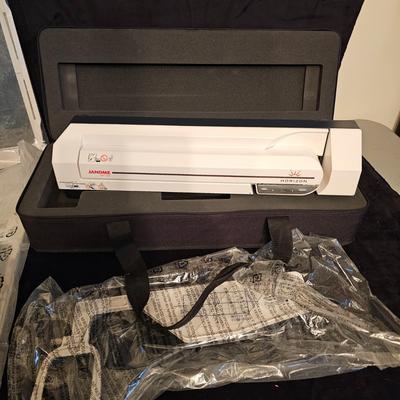 Janome Horizon Memory Craft 15000 Embroidery Attachment & Hoops (BGB-JS)