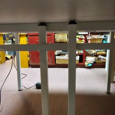 Janome Artistic Quilter SD18 Sit-Down Long-Arm Quilting Machine (BF1-JS)