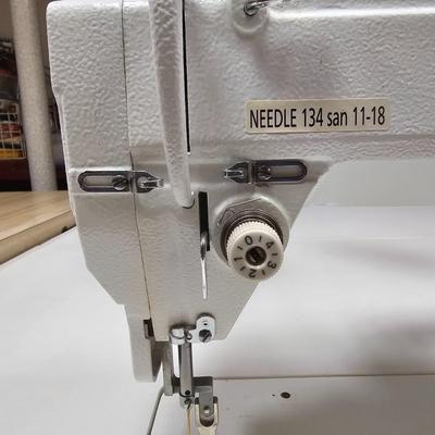 Janome Artistic Quilter SD18 Sit-Down Long-Arm Quilting Machine (BF1-JS)