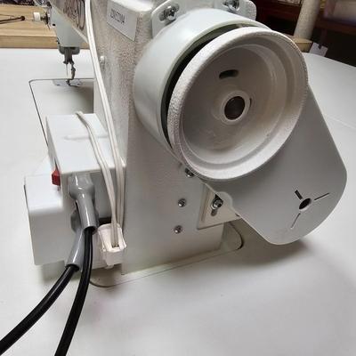 Janome Artistic Quilter SD18 Sit-Down Long-Arm Quilting Machine (BF1-JS)