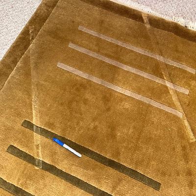 Large Geometric 9’ x 12’ Wool Rug (BD-RG)