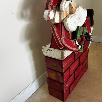 ITS SANTA!!