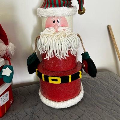 Sale Photo Thumbnail #328: Lot Contains:
3 Piece Boxes that Stack to Create Adorable Holiday Guests
2 Santa Stack Boxes 
1 Snowman Stack Boxes