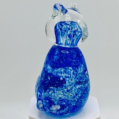 LOT 8: Collection of Glass/Crystal Figures/Paperweights by Orrefors, Fenton and More