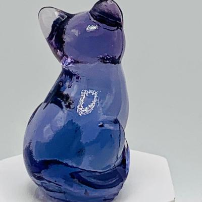 LOT 8: Collection of Glass/Crystal Figures/Paperweights by Orrefors, Fenton and More