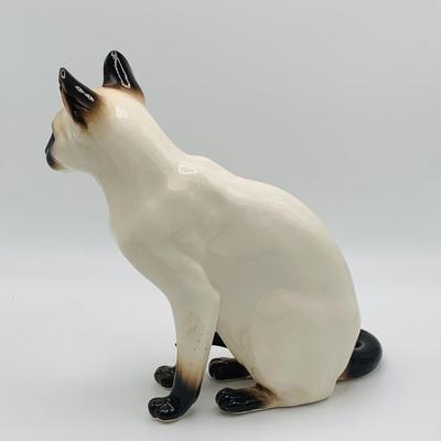 LOT 10: Collection of Two (2) Porcelain Siamese Cat Figurines by Hagen-Renaker and Shafford
