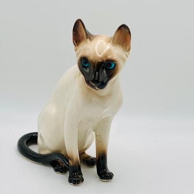 LOT 10: Collection of Two (2) Porcelain Siamese Cat Figurines by Hagen-Renaker and Shafford
