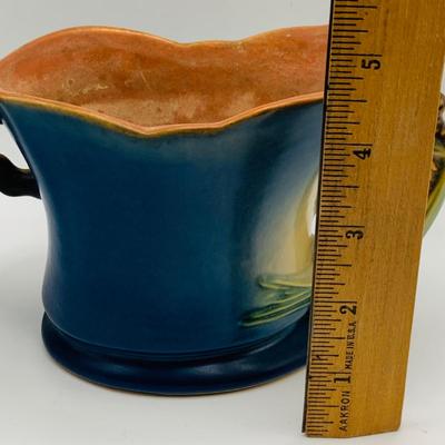 LOT 19: Roseville Pottery Blue Pine Cone Pattern Vases