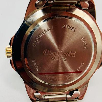 LOT 21: Set of Two (2) Men’s Watches by Oleg Cassini Lorus