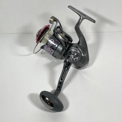 LOT 74: Collection of Fishing Reels - Quantum Optix, South Bend Finalist and More