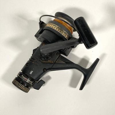LOT 74: Collection of Fishing Reels - Quantum Optix, South Bend Finalist and More