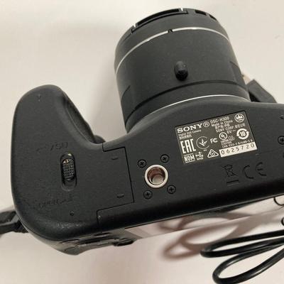LOT 78: Sony Digital Camera Model DSC-H300 and Olympus Digital Camera Model C-3000 Zoom with Samsonite Carrying Case