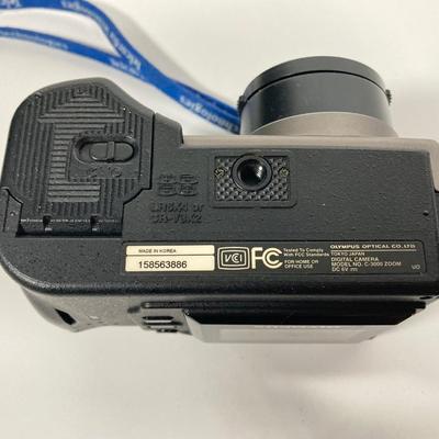 LOT 78: Sony Digital Camera Model DSC-H300 and Olympus Digital Camera Model C-3000 Zoom with Samsonite Carrying Case