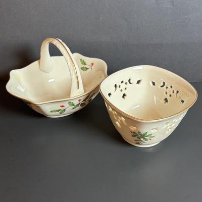 LOT 83: Holiday Lenox Collection