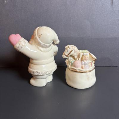LOT 83: Holiday Lenox Collection