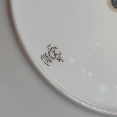 LOT 84: Lenox Christmas Holly Berry Collection: Dessert Plates, Teacups & Saucers, Serving Plates
