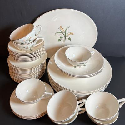 LOT 85: Vintage Knowles Forsythia Collection