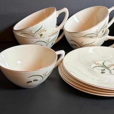 LOT 85: Vintage Knowles Forsythia Collection