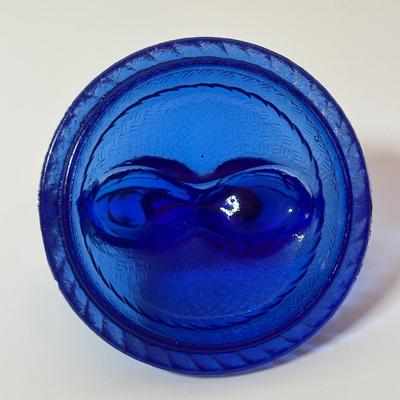 LOT 93: Colbalt Blue Collection: Westmoreland Small Footed Trinket Dish w/Lid, Hofbauer Brydes Three Footed Candy Dish & Home Decor...