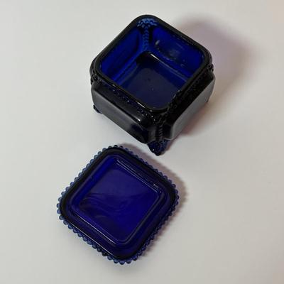 LOT 93: Colbalt Blue Collection: Westmoreland Small Footed Trinket Dish w/Lid, Hofbauer Brydes Three Footed Candy Dish & Home Decor...