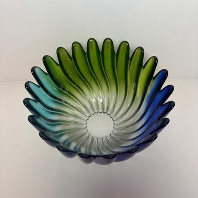 LOT 94 Vintage Blue Green Teal Art Glass Bowl & Colonial Blue Pedestal Bowl w/Ruffle Edge & Diamone Cut Pattern