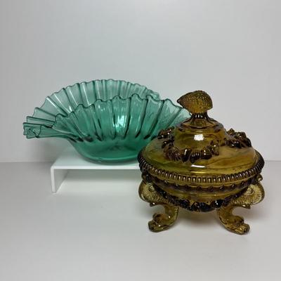 LOT 95: Beautiful Glass Argonaut Shell Footed Candy Dish and Teal Ruffled Bowl
