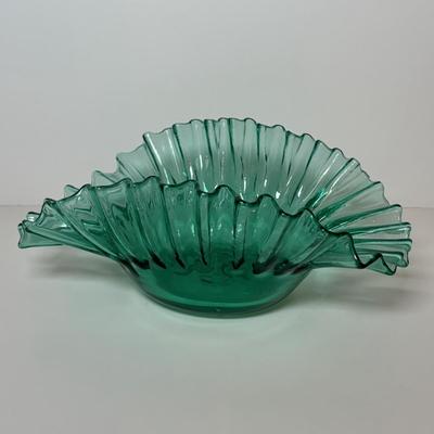 LOT 95: Beautiful Glass Argonaut Shell Footed Candy Dish and Teal Ruffled Bowl