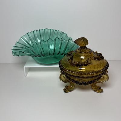 LOT 95: Beautiful Glass Argonaut Shell Footed Candy Dish and Teal Ruffled Bowl