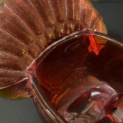 LOT 97: Vintage Amberia Lidded Turkey Dish & Hen on a Nest