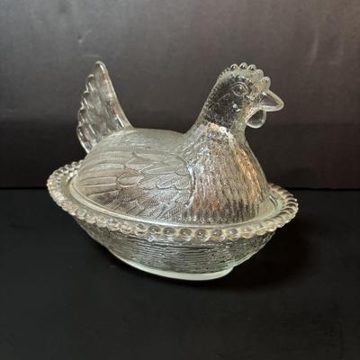 LOT 97: Vintage Amberia Lidded Turkey Dish & Hen on a Nest