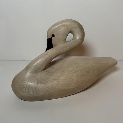 LOT 99: MCM Studio Art Glass Spaghetti String Green Artisan Vase, Wooden Resting Swan 1986 The Boyds Collection & Votive Candle Lantern