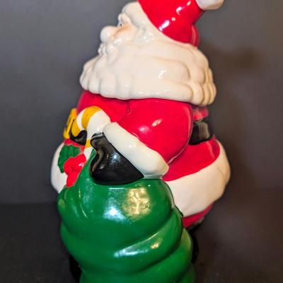LOT 112: Unmarked Ceramic Santa Cookie Jar
