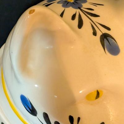 LOT 118: Neiman-Marcaus Blue Floral Cat Cookie Jar and Kitten Creamer