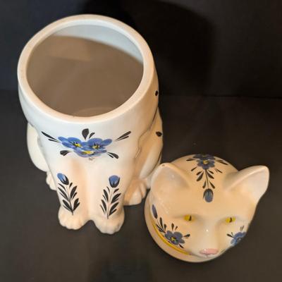 LOT 118: Neiman-Marcaus Blue Floral Cat Cookie Jar and Kitten Creamer