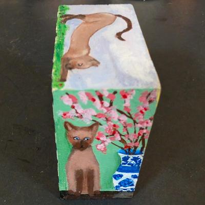LOT 124: Collection of Salt/Pepper Shakers, Colbalt Blue & Olive Green Bottles, Hand Painted Cat Blocks