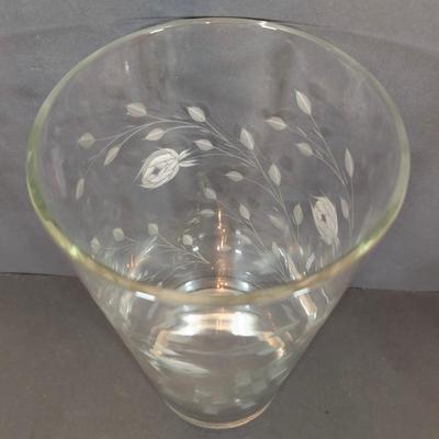 LOT 125: Indiana Glass Thumbprint Style Compote w/Gold Trim, Goebel Bells, Ansley Bells & More