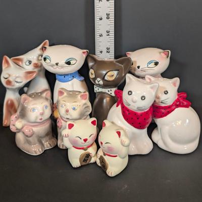 LOT 127:Holt Howard, Cute Kitten Collection of Salt and Pepper Shakers