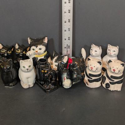 LOT 127F: Large Vintage/Antique Collection Of Black/Black & White Cat Salt & Pepper Shakers, Shows Appropriate Age Wear