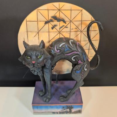 LOT 129K: Jim Shore 2003 Heartwood Creek Enesco "Elijah" Sitting Tabby & 2008 Full Moon/Halloween Black Cat Figurines