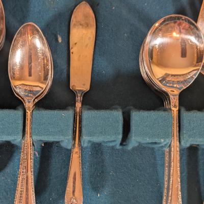 LOT 132: WM Rogers & Sons Silver Plated Flatware in Wooden Case