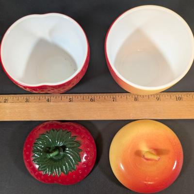 LOT 133: Vintage Hazel Atlas Strawberry & Apple Shaped Lidded Jam Jars, Rare MC Turnip Salt & Pepper Shakers, Plus Corn &...