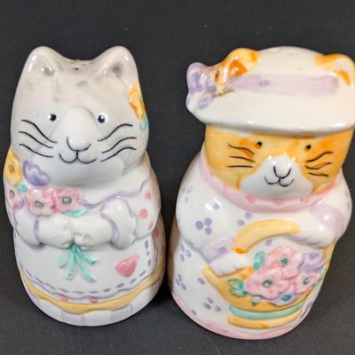 LOT 135: Vintage Enesco Poodle Dog & Butterfly Salt/Pepper, Creamer/Sugar Set,