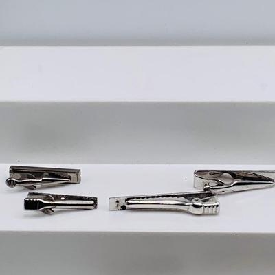 LOT 164: Large Assortment of Vintage Tie Bars and a Seiko Watch