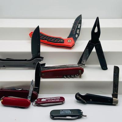 LOT 165: Collection of Folding Pocket Knifes by Frost, Wenger, and More