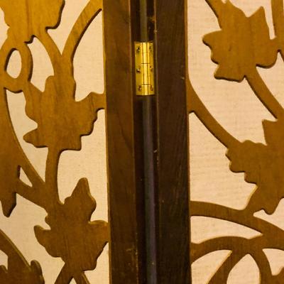 LOT 170: Vintage Three (3) Panel Wood Screen