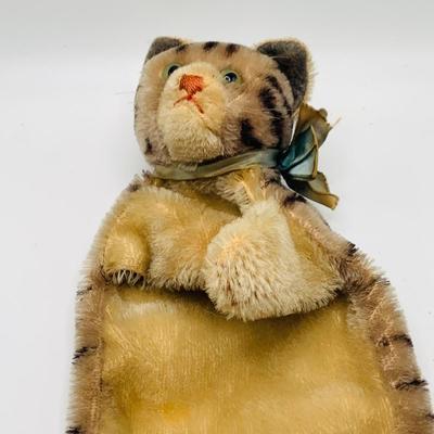 LOT 177: Vintage Steiff Cat Hand Puppet and Steiff Gold Fish Plush